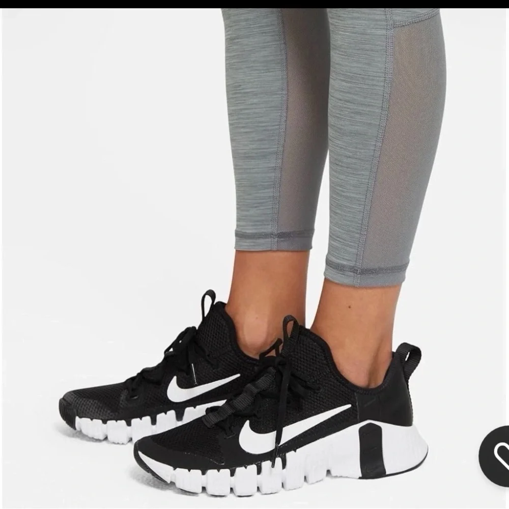 Nike Pro 365 Women's High-Waisted 7/8 Mesh Panel Leggings Size M - Picture 2 of 8
